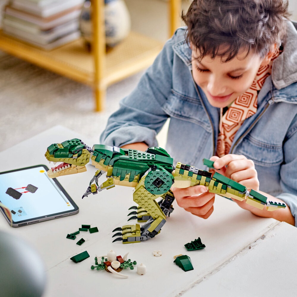 LEGO Creator 3-in-1 - T-Rex 9+